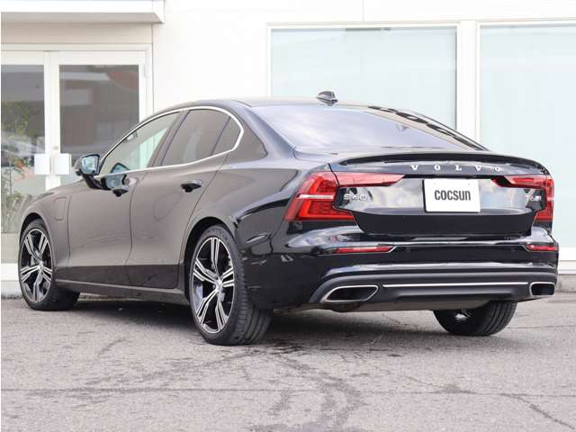ボルボ Ｓ６０ リチャージ プラグイン ハイブリッド Ｔ６ ＡＷＤ インスクリプション R3年 () 99