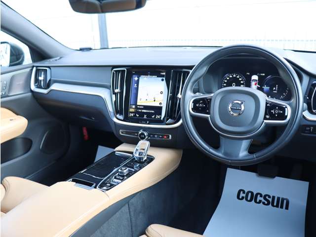 ボルボ Ｓ６０ リチャージ プラグイン ハイブリッド Ｔ６ ＡＷＤ インスクリプション R3年 () 99