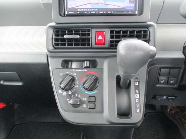 ダイハツ タント ６６０ Ｌ ４ＷＤ R2年 (甲信越・北陸) 99