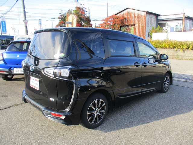 トヨタ シエンタ　ハイブリッド ハイブリッド １．５ ファンベース Ｇ セーフティ エディション R2年 (甲信越・北陸) 99