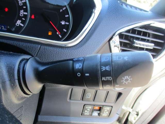 トヨタ ヴォクシー ２．０ ＺＳ 煌 H26年 (甲信越・北陸) 99