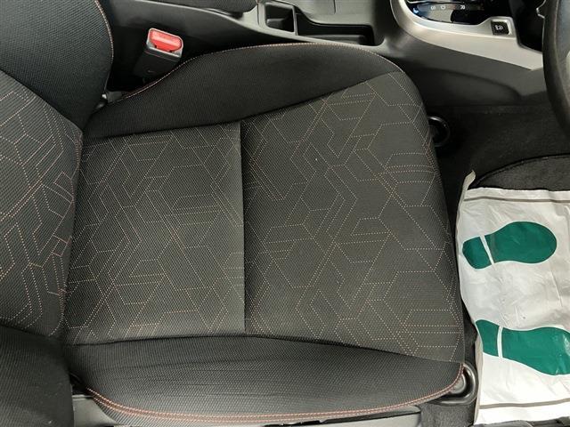 ホンダ フィット １．５ ＲＳ H25年 (東海) 99