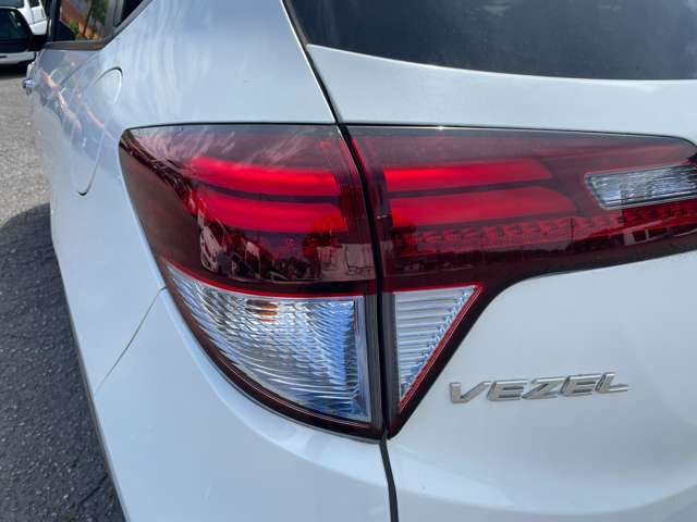 ホンダ ヴェゼル １．５ ハイブリッド H26年 () 99