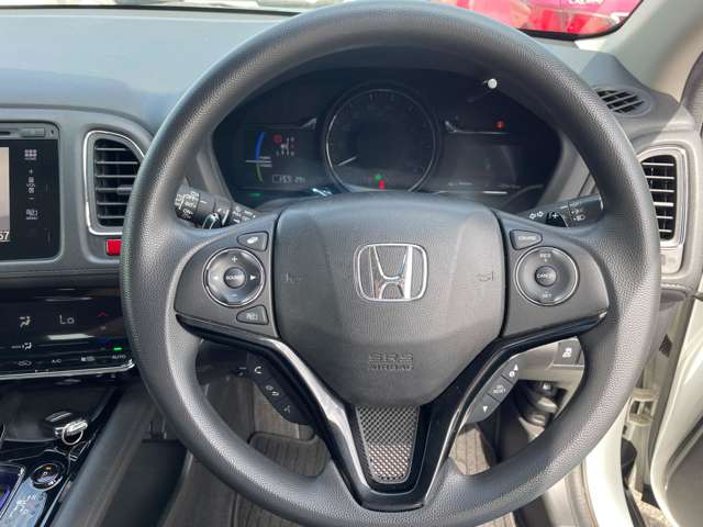 ホンダ ヴェゼル １．５ ハイブリッド H26年 () 99