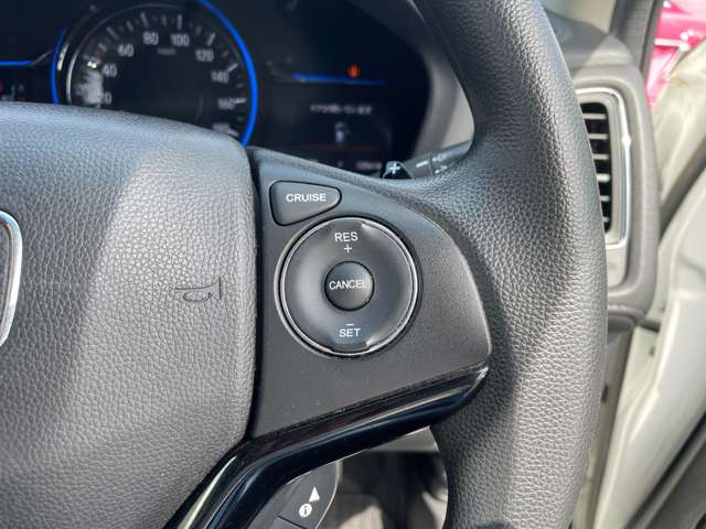 ホンダ ヴェゼル １．５ ハイブリッド H26年 () 99