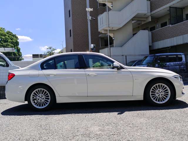 ＢＭＷ ３シリーズ ３２０ｉ　ラグジュアリー H29年 () 99