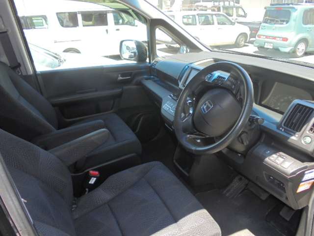 ホンダ ステップワゴン　スパーダ ２．０ スパーダ Ｚ ＨＤＤナビ エディション ４ＷＤ H24年 () 99