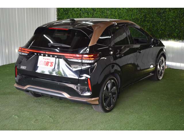 日産 ノートオーラ １．２ Ｇ ＦＯＵＲ レザーエディション ４ＷＤ R4年 (北海道) 99