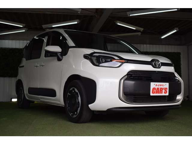 トヨタ シエンタ　ハイブリッド ハイブリッド １．５ Ｚ Ｅ－ＦＯＵＲ ４ＷＤ R4年 (北海道) 99