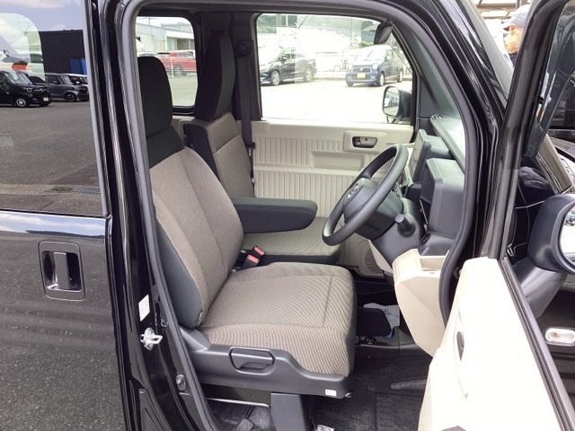 ホンダ Ｎ−ＶＡＮ　ｅ： ｅ：ファン R7年 (九州・沖縄) 99