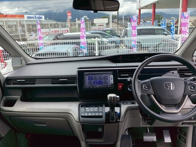 ホンダ ステップワゴン １．５ Ｇ H27年 (九州・沖縄) 99