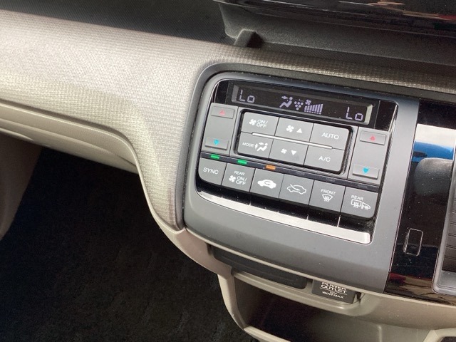 ホンダ ステップワゴン １．５ Ｇ H27年 (九州・沖縄) 99