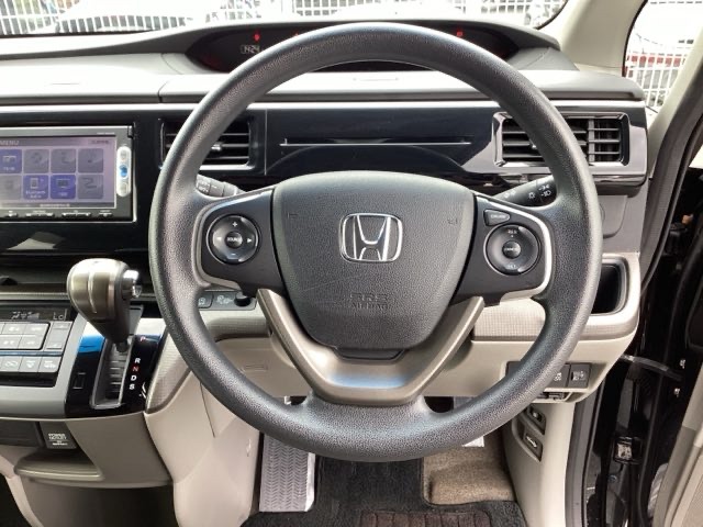 ホンダ ステップワゴン １．５ Ｇ H27年 (九州・沖縄) 99