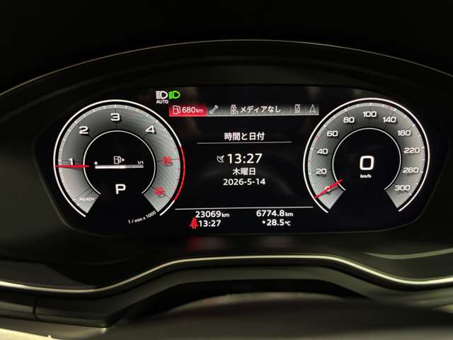 アウディ Ａ４ ３５ ＴＤＩ Ｓライン ディーゼルターボ R5年 (関東) 99