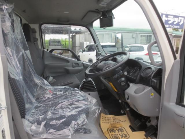 日野自動車 デュトロ ３Ｔ R4年 () 99