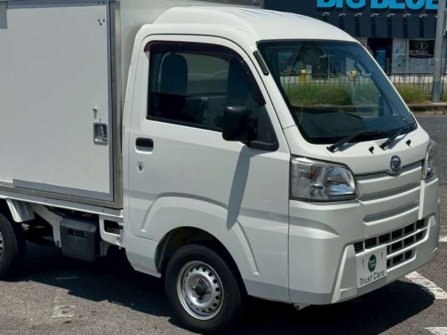ダイハツ ハイゼットトラック ６６０ カラー鋼板簡易保冷車 ハイルーフ H27年 () 99