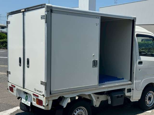 ダイハツ ハイゼットトラック ６６０ カラー鋼板簡易保冷車 ハイルーフ H27年 () 99