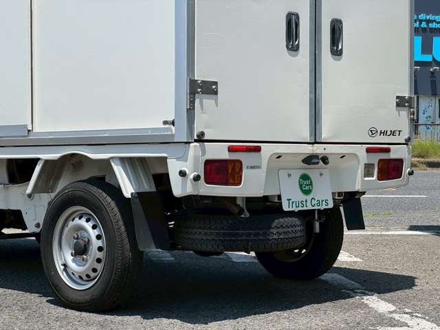 ダイハツ ハイゼットトラック ６６０ カラー鋼板簡易保冷車 ハイルーフ H27年 () 99