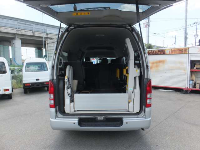 トヨタ ハイエースコミューター ２．７ ＧＬ H25年 (近畿) 99