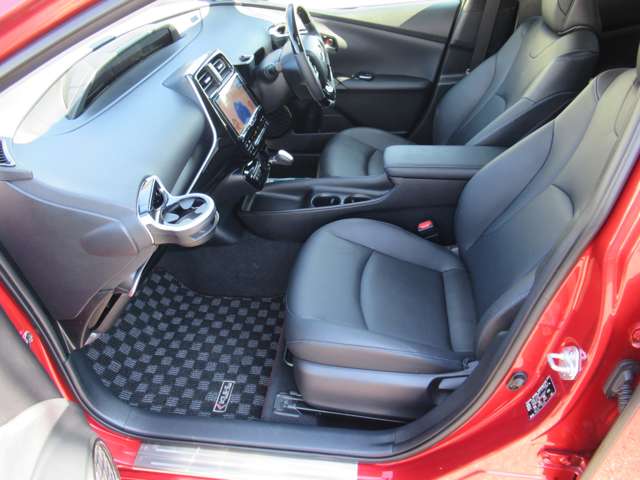 トヨタ プリウス １．８ Ｓ ツーリングセレクション H29年 (東北) 99
