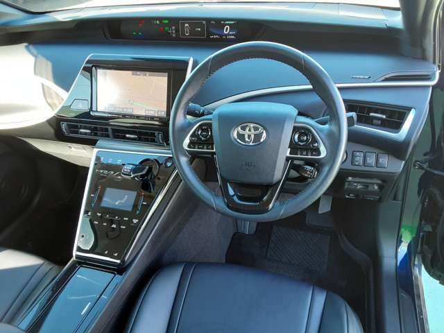 トヨタ ＭＩＲＡＩ ベースモデル H28年 (関東) 99