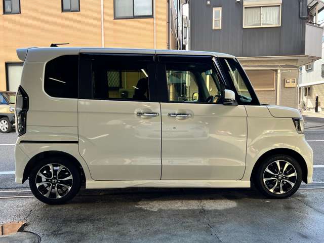 ホンダ Ｎ　ＢＯＸ カスタム ６６０ Ｇ ＥＸ ホンダセンシング H29年 (近畿) 99