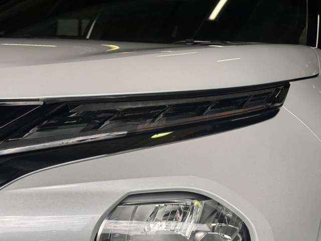 三菱 アウトランダーＰＨＥＶ ＰＨＥＶ ２．４ Ｐ ４ＷＤ R4年 (近畿) 99