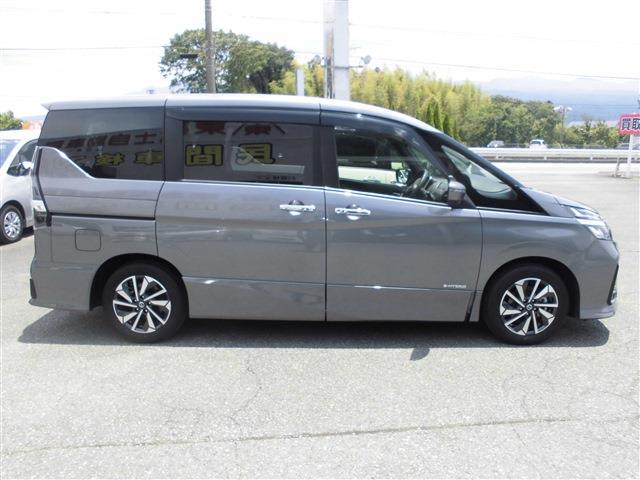 日産 セレナ ２．０ ハイウェイスター Ｖ R3年 (東海) 99