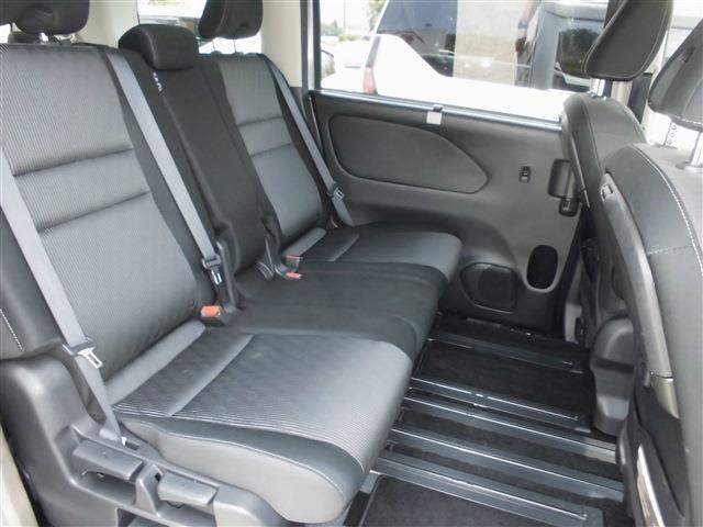 日産 セレナ ２．０ ハイウェイスター Ｖ R3年 (東海) 99