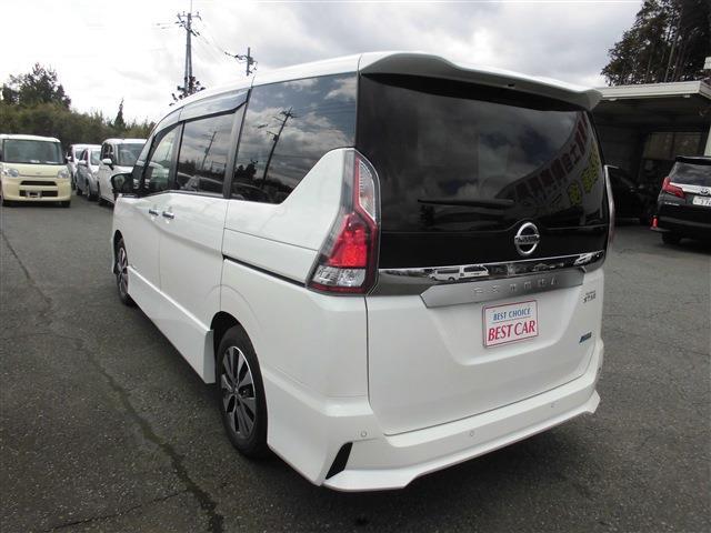 日産 セレナ ２．０ ハイウェイスター H28年 (東海) 99