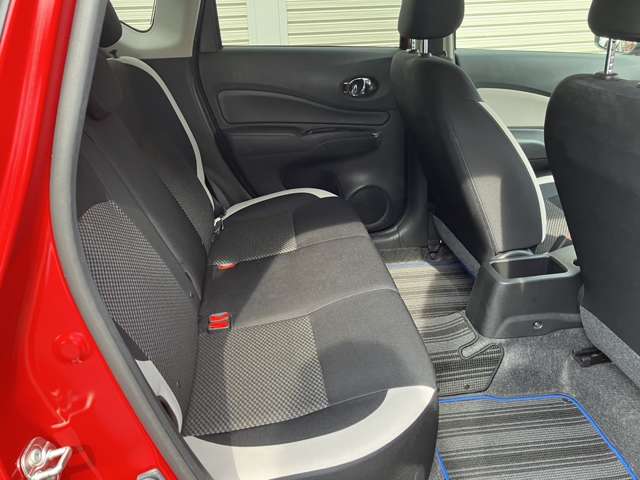 日産 ノート １．２ Ｅ－ＰＯＷＥＲ Ｘ Ｖセレクション R2年 (近畿) 99