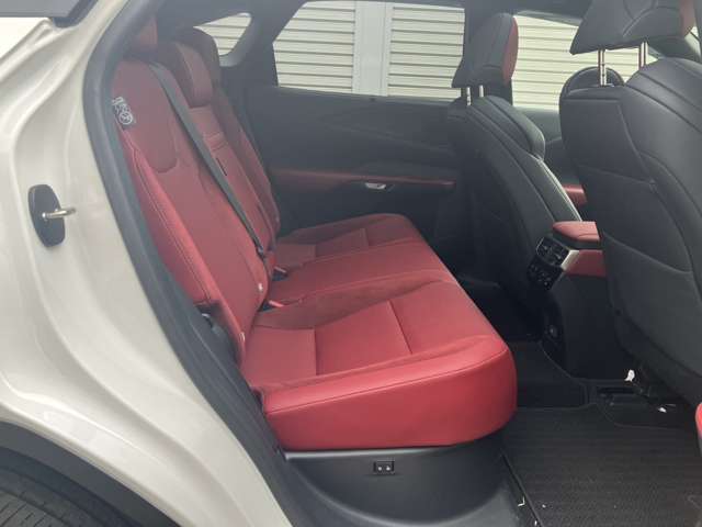 レクサス ＲＸ３５０ ３５０ Ｆスポーツ ４ＷＤ R7年 (近畿) 99