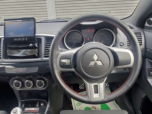 三菱 ランサー ２．０ ファイナルエディション ４ＷＤ H27年 (近畿) 99