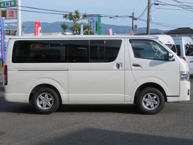 トヨタ ハイエースバン ３．０ スーパーＧＬ プライムセレクション ロング ディーゼルターボ ４ＷＤ H25年 (九州・沖縄) 99