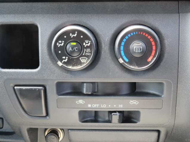 トヨタ レジアスエースバン ２．５ スーパーＧＬ ロングボディ ディーゼルターボ H19年 (九州・沖縄) 99