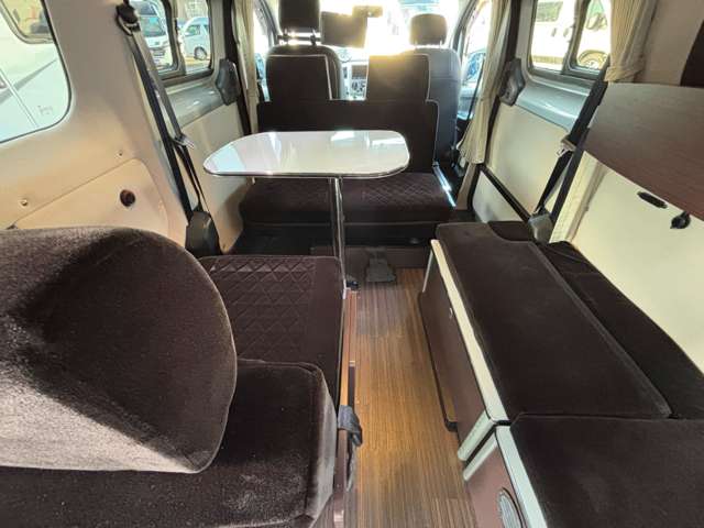 日産 ＮＶ２００バネットバン キャンピングカー広島 H26年 (関東) 99