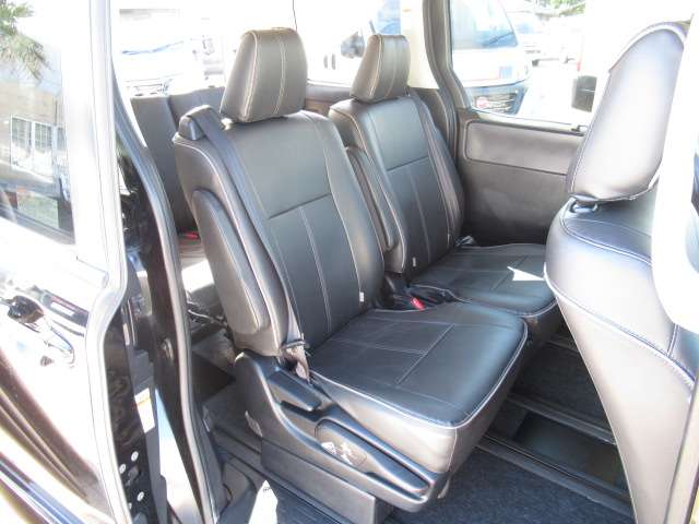 トヨタ ヴォクシー ２．０ ＺＳ H26年 (関東) 99