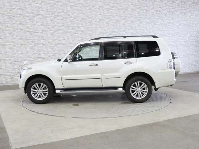 三菱 パジェロ ３．２ ロング スーパーエクシード ディーゼルターボ ４ＷＤ H24年 (関東) 99