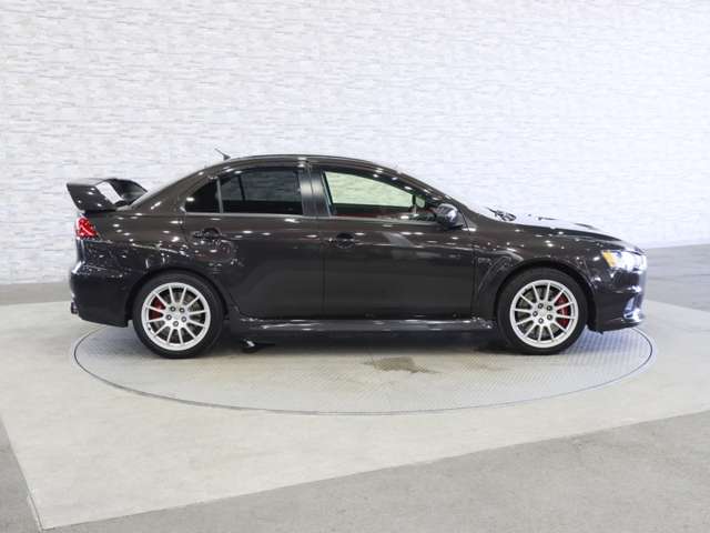三菱 ランサー ２．０ ＧＳＲ Ｘ ４ＷＤ H27年 (関東) 99