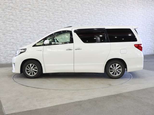 トヨタ アルファード　ハイブリッド ２．４ ＳＲ Ｃパッケージ ４ＷＤ H26年 (関東) 99