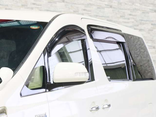 トヨタ アルファード　ハイブリッド ２．４ ＳＲ ４ＷＤ H26年 (関東) 99