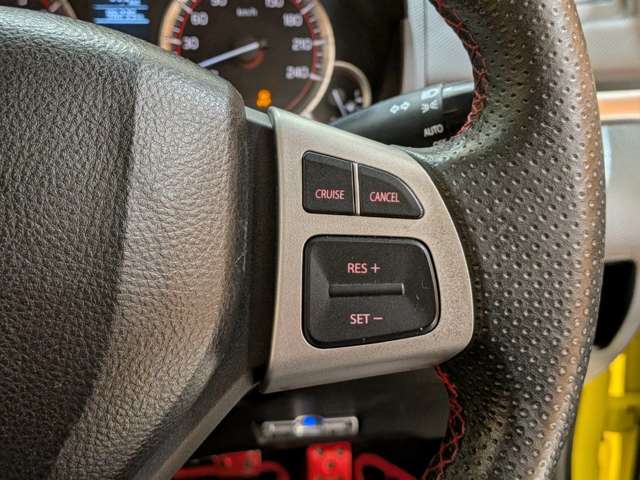 スズキ スイフト １．６ スポーツ H24年 (関東) 99
