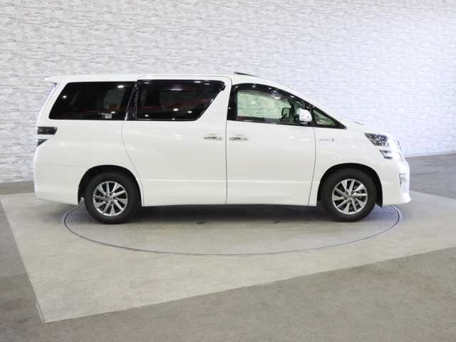 トヨタ ヴェルファイア　ハイブリッド ２．４ ＺＲ ４ＷＤ H25年 (関東) 99