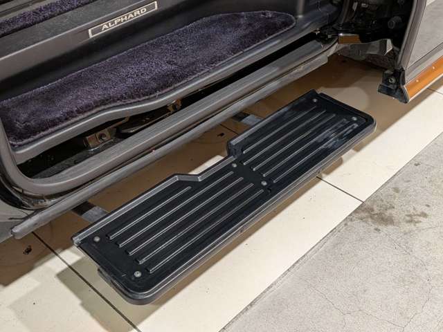 トヨタ アルファード ３．５ エグゼクティブ ラウンジ Ｓ H30年 (関東) 99