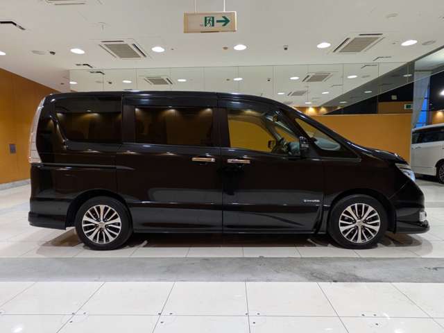 日産 セレナ ２．０ ハイウェイスター Ｖセレクション＋ＳＡＦＥＴＹＩＩ Ｓ－ＨＹＢＲＩＤ H27年 (関東) 99