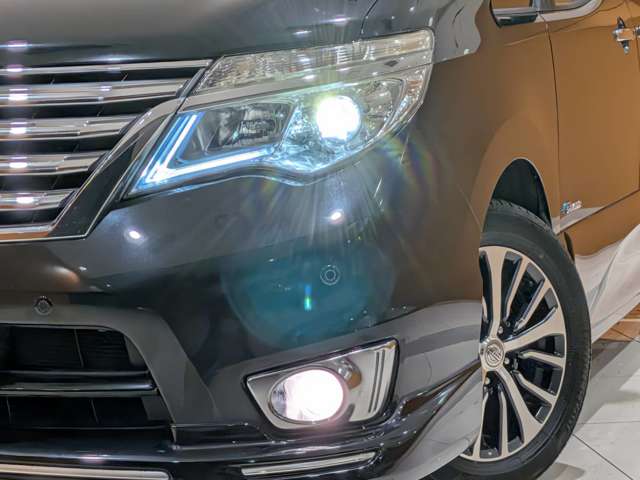 日産 セレナ ２．０ ハイウェイスター Ｖセレクション＋ＳＡＦＥＴＹＩＩ Ｓ－ＨＹＢＲＩＤ H27年 (関東) 99