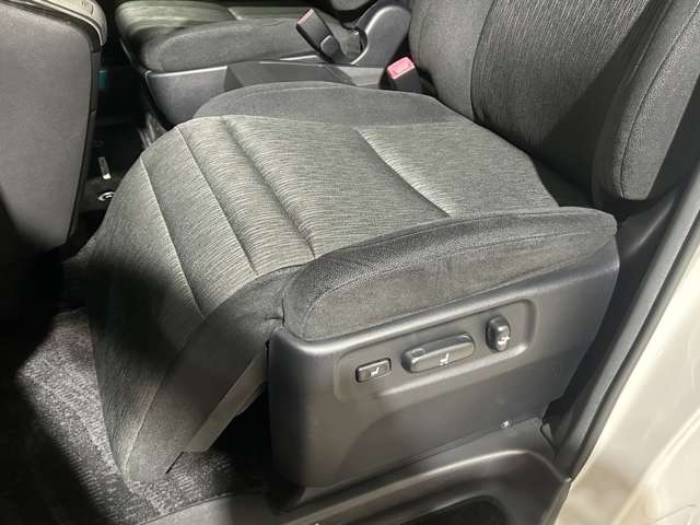 トヨタ ヴェルファイア ３．５Ｚ　Ｇエディション H24年 (関東) 99