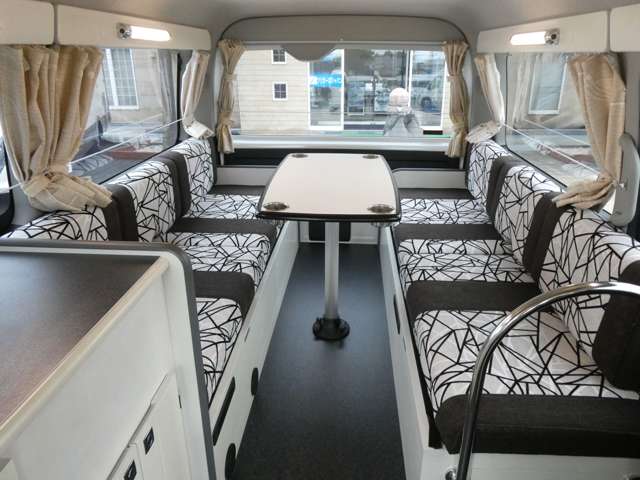 トヨタ ハイエースバン ナッツＲＶ H26年 (関東) 99