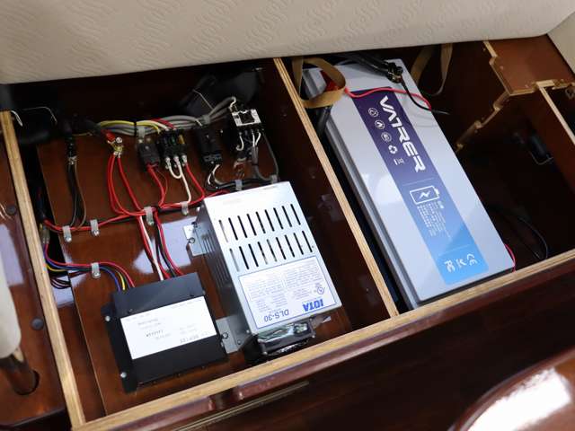 トヨタ ハイエースバン フジカーズジャパン H26年 (東海) 99