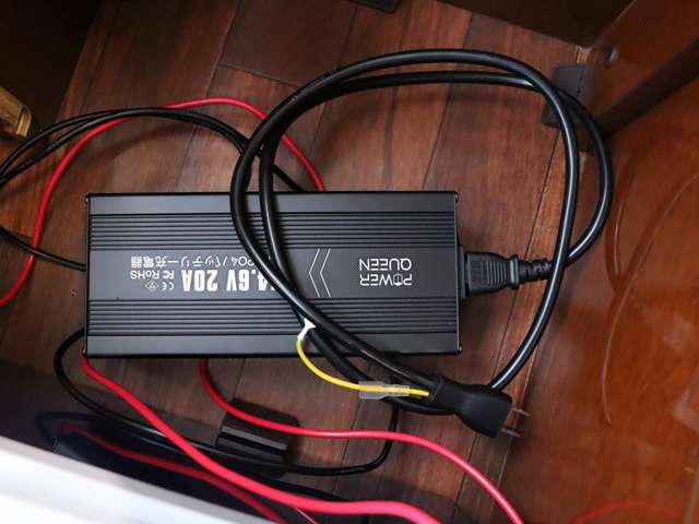トヨタ ハイエースバン フジカーズジャパン H26年 (東海) 99
